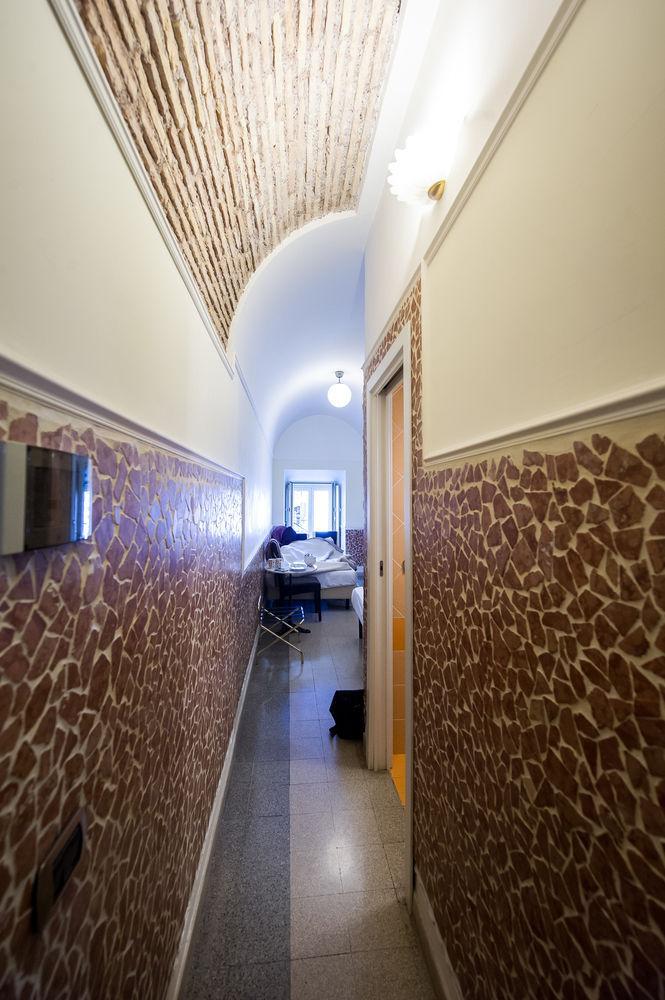 Persepolis Rome Hotel Exterior photo